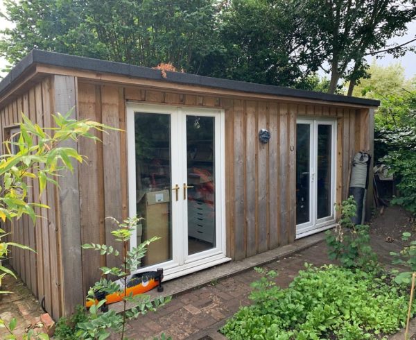 Garden cabin and studio